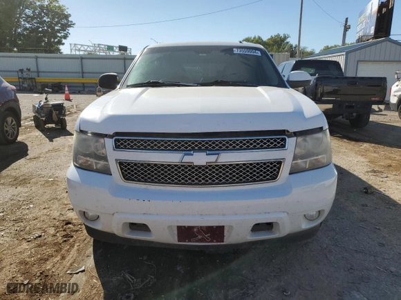 2009 Chevrolet Suburban LT w/2LT with VIN 1GNFC26J89R301726, listed as a Copart auction lot 73559004 with 188,380 mi miles and Salvage Title. Bid and sale history available at carsss.com. Image 5.