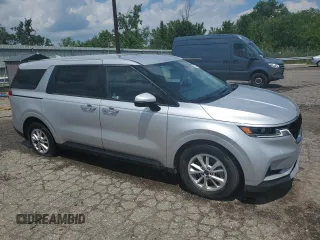 2023 Kia Carnival LX with VIN KNDNB4H30P6265160, listed as a Copart auction lot 60125244 with 30,951 mi miles and Non Repairable. Bid and sale history available at carsss.com. Image 4.