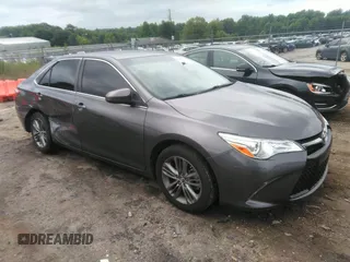 2015 Toyota Camry XLE z VIN 4T1BF1FKXFU101145, wystawiony jako IAAI lot #42400010 z przebiegiem 145 567 mil mil oraz . Historia ofert i sprzedaży dostępna na DreamBid. Obrazek 1.
