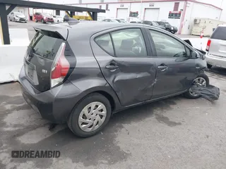 2016 Toyota Prius One z VIN JTDKDTB30G1123758, wystawiony jako IAAI lot #42170811 z przebiegiem 150 976 mil mil oraz . Historia ofert i sprzedaży dostępna na DreamBid. Obrazek 4.