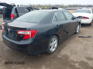 2012 Toyota Camry L with VIN 4T1BF1FK8CU145821, listed as a IAAI auction lot 42007078 with 77,607 mi miles. Bid and sale history available at carsss.com. Image 4.