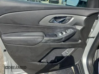 2022 Chevrolet Traverse LT Cloth z VIN 1GNEVGKW4NJ169495, wystawiony jako IAAI lot #42566410 z przebiegiem 34 588 mil mil oraz . Historia ofert i sprzedaży dostępna na DreamBid. Obrazek 9.