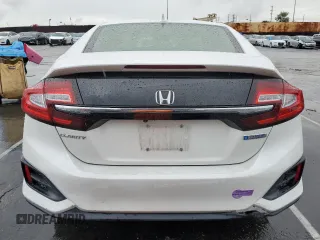 2019 Honda Clarity Plug-In Hybrid with VIN JHMZC5F11KC004103, listed as a Copart auction lot 41896904 with 43,018 mi miles. Bid and sale history available at carsss.com. Image 6.