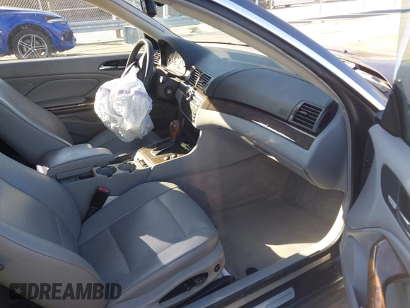 2003 BMW 3 Series 330Ci with VIN WBABN53463PH02440, listed as a IAAI auction lot 41484480 with 154,387 mi miles and . Bid and sale history available at carsss.com. Image 5.