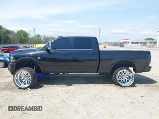 2015 Ram 2500 Laramie с VIN 3C6UR5FL1FG697518, выставлен на аукционе IAAI как лот 42011674 с пробегом 154 287 миль миль и . История ставок и продаж доступна на DreamBid. Изображение 14.