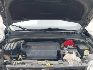 2019 Jeep Renegade Latitude z VIN ZACNJBBB0KPK39166, wystawiony jako IAAI lot #42074306 z przebiegiem 84 325 mil mil oraz . Historia ofert i sprzedaży dostępna na DreamBid. Obrazek 10.