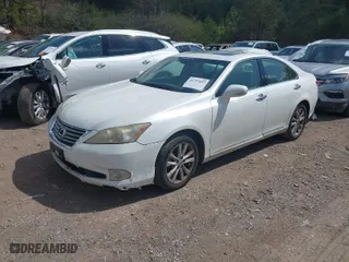 2011 Lexus ES 350 with VIN JTHBK1EGXB2460948, listed as a IAAI auction lot 41797657 with NaN miles. Bid and sale history available at carsss.com. Image 2.