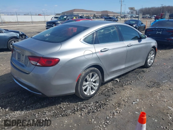 2015 Chrysler 200 Limited z VIN 1C3CCCAB1FN752554, wystawiony jako IAAI lot #41991099 z przebiegiem 105 521 mil mil oraz . Historia ofert i sprzedaży dostępna na DreamBid. Obrazek 4.