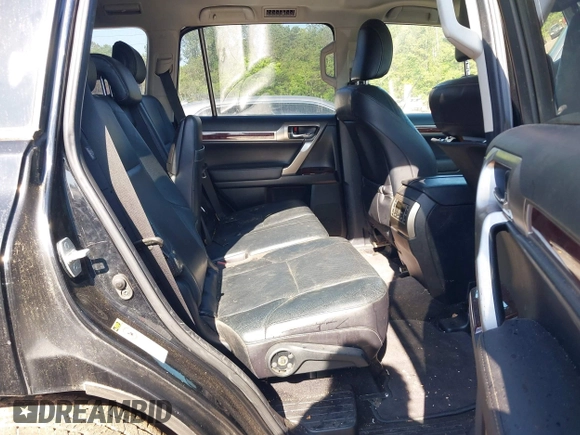 2014 Lexus GX with VIN JTJBM7FX1E5072455, listed as a IAAI auction lot 42133000 with 251,879 mi miles. Bid and sale history available at carsss.com. Image 8.