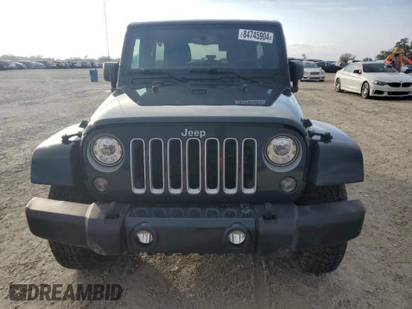 2018 Jeep Wrangler JK Unlimited Sahara with VIN 1C4BJWEG5JL841939, listed as a Copart auction lot 84745904 with 83,533 mi miles and Non Repairable. Bid and sale history available at carsss.com. Image 5.
