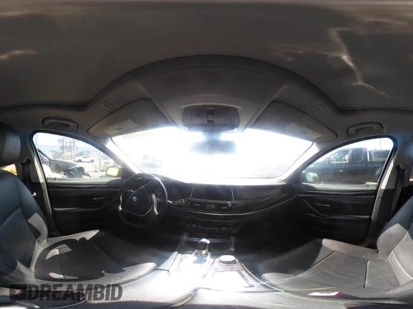 2015 BMW 5 Series 528i с VIN WBA5A5C5XFD514508, выставлен на аукционе IAAI как лот 42666728 с пробегом 122 581 миль миль и . История ставок и продаж доступна на DreamBid. Изображение 18.