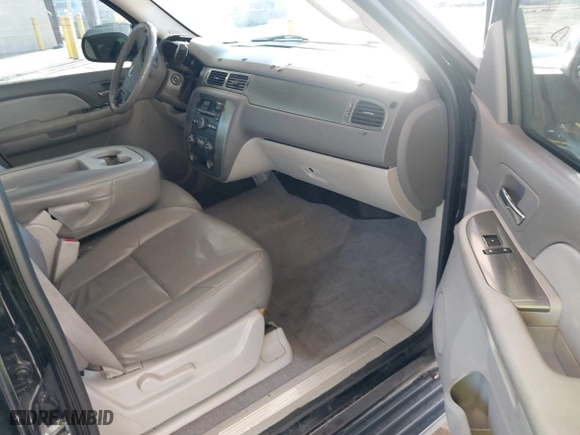 2007 Chevrolet Avalanche LT w/3LT with VIN 3GNEC12J07G194339, listed as a IAAI auction lot 41557110 with 1 mi miles. Bid and sale history available at carsss.com. Image 5.