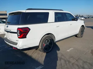 2023 Ford Expedition Max Limited z VIN 1FMJK2AG5PEA09842, wystawiony jako IAAI lot #41372146 z przebiegiem Nie podano mil oraz . Historia ofert i sprzedaży dostępna na DreamBid. Obrazek 4.