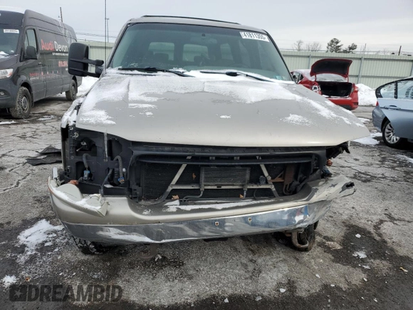 2001 GMC Yukon XL SLT z VIN 3GKFK16T91G124829, wystawiony jako Copart lot #41811355 z przebiegiem Nie podano mil oraz Szkoda całkowita • Salvage title. Historia ofert i sprzedaży dostępna na DreamBid. Obrazek 5.