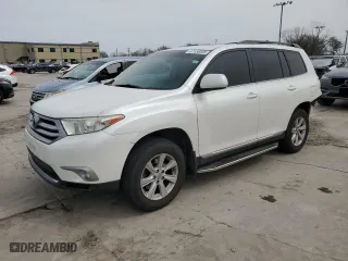 2013 Toyota Highlander with VIN 5TDZK3EH7DS118003, listed as a Copart auction lot 47138505 with 109,021 mi miles and Salvage Title. Bid and sale history available at carsss.com. Image 1.