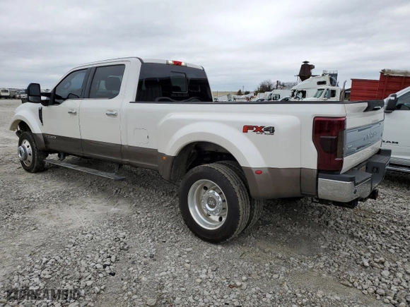 2017 Ford Super Duty F-450 DRW XL with VIN 1FT8W4DT9HEC58559, listed as a Copart auction lot 82223354 with 161,155 mi miles and Salvage Title. Bid and sale history available at carsss.com. Image 2.