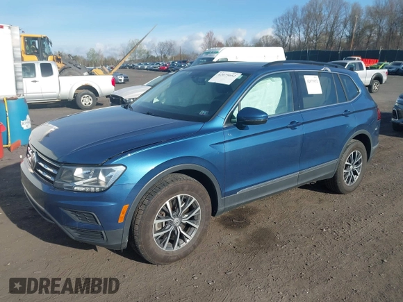 2020 Volkswagen Tiguan SE with VIN 3VV2B7AX2LM017277, listed as a IAAI auction lot 42075052 with 72,248 mi miles and . Bid and sale history available at DreamBid. Image 17.