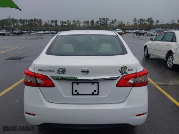 2015 Nissan Sentra SV with VIN 3N1AB7AP2FY287183, listed as a IAAI auction lot 41851052 with 236,143 mi miles. Bid and sale history available at carsss.com. Image 17.