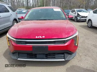 2025 Kia K4 EX with VIN 3KPFU4DE2SE005643, listed as a IAAI auction lot 42001408 with 3,833 mi miles. Bid and sale history available at carsss.com. Image 12.