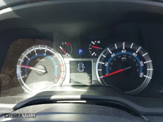 2019 Toyota 4Runner SR5 with VIN JTEZU5JR4K5209166, listed as a IAAI auction lot 41667608 with 61,507 mi miles. Bid and sale history available at carsss.com. Image 7.