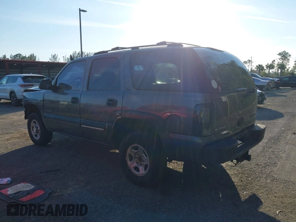 2001 Chevrolet Tahoe LS with VIN 1GNEC13T11R182692, listed as a IAAI auction lot 41511354 with 293,614 mi miles and . Bid and sale history available at DreamBid. Image 3.