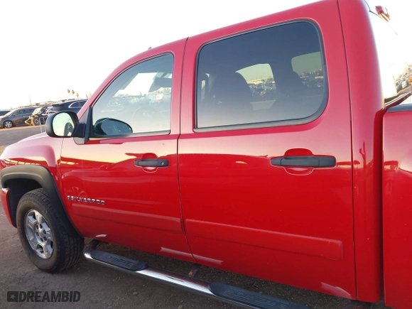 2007 Chevrolet Silverado 1500 LTZ with VIN 2GCEK13M471556251, listed as a IAAI auction lot 41851725 with 197,587 mi miles. Bid and sale history available at carsss.com. Image 14.