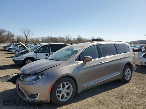 2017 Chrysler Pacifica Touring L with VIN 2C4RC1BG0HR734380, listed as a Copart auction lot 51784715 with 161,031 mi miles and Salvage Title. Bid and sale history available at DreamBid. Image 1.