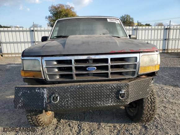1993 Ford F-250 with VIN 1FTHX26M1PKA32006, listed as a Copart auction lot 79642484 with 0 mi miles and Salvage Title. Bid and sale history available at carsss.com. Image 5.