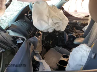 2015 Toyota Tacoma z VIN 5TFUX4EN6FX030970, wystawiony jako Copart lot #50354015 z przebiegiem Nie podano mil oraz Szkoda całkowita • Salvage title. Historia ofert i sprzedaży dostępna na DreamBid. Obrazek 8.