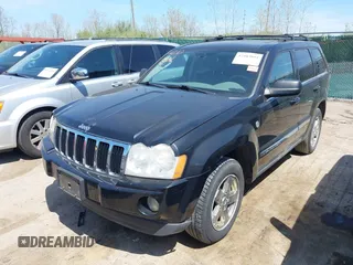 2006 Jeep Grand Cherokee Limited with VIN 1J4HR58N26C317155, listed as a IAAI auction lot 42103881 with 125,341 mi miles. Bid and sale history available at carsss.com. Image 6.