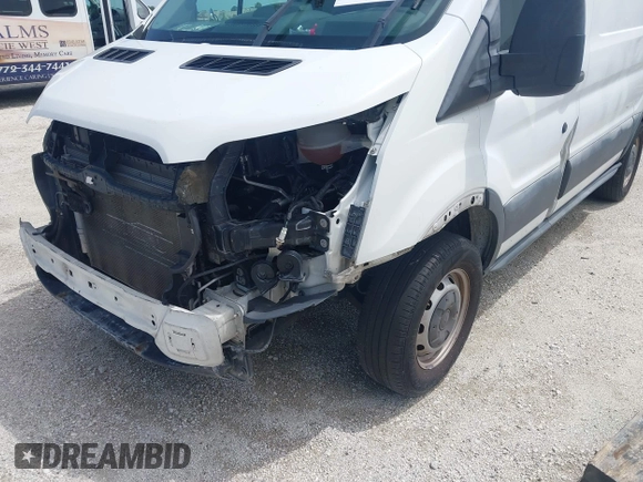 2015 Ford Transit Cargo with VIN 1FTNR1ZM9FKA50724, listed as a IAAI auction lot 42506872 with 155,117 mi miles and . Bid and sale history available at DreamBid. Image 18.