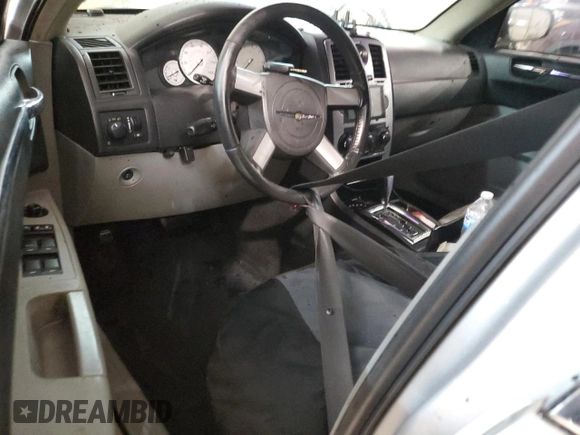 2007 Chrysler 300 Signature with VIN 2C3KA53G17H721403, listed as a Copart auction lot 87018584 with 0 mi miles and Salvage Title. Bid and sale history available at carsss.com. Image 8.