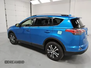 2018 Toyota RAV4 LE with VIN JTMBFREV5JD256838, listed as a Copart auction lot 48134385 with 59,831 mi miles and Clean Title. Bid and sale history available at DreamBid. Image 2.