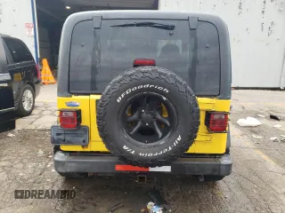 2001 Jeep Wrangler SE with VIN 1J4FA29P21P317171, listed as a Copart auction lot 73362444 with 150,382 mi miles and Salvage Title. Bid and sale history available at carsss.com. Image 6.