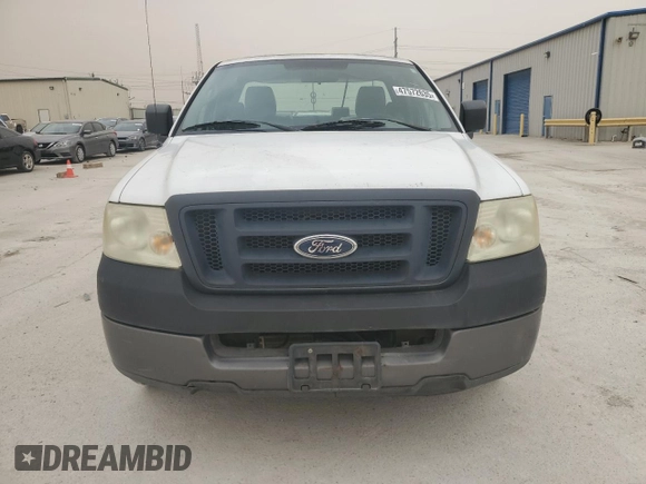 2005 Ford F-150 XL with VIN 1FTRF12W45NA47586, listed as a Copart auction lot 47572635 with 210,792 mi miles and Clean Title. Bid and sale history available at carsss.com. Image 5.