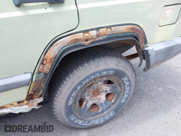 1998 Jeep Cherokee Sport with VIN 1J4FJ68SXWL264165, listed as a IAAI auction lot 42168443 with 244,828 mi miles and . Bid and sale history available at DreamBid. Image 6.