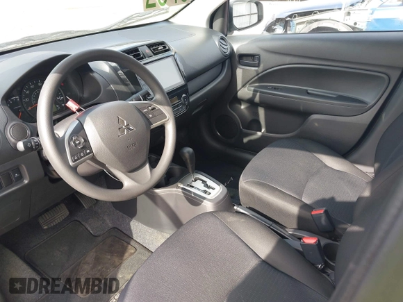 2024 Mitsubishi Mirage ES z VIN ML32FUFJ0RHF14238, wystawiony jako IAAI lot #41991662 z przebiegiem 1 530 mil mil oraz . Historia ofert i sprzedaży dostępna na DreamBid. Obrazek 18.