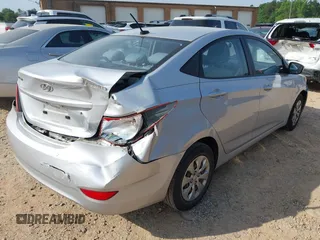 2016 Hyundai Accent SE z VIN KMHCT4AE9GU973351, wystawiony jako IAAI lot #42281546 z przebiegiem 111 130 mil mil oraz . Historia ofert i sprzedaży dostępna na DreamBid. Obrazek 4.