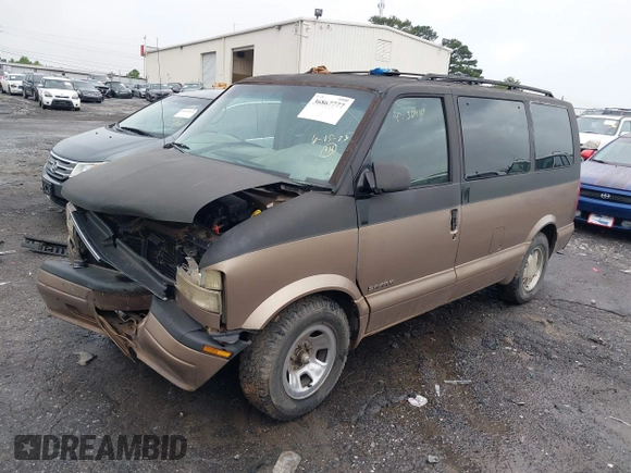 1999 GMC Safari with VIN 1GKDM19WXXB523158, listed as a IAAI auction lot 37840214 with Not Provided miles. Bid and sale history available at carsss.com. Image 2.