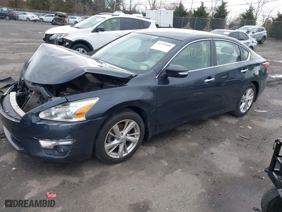 2015 Nissan Altima 2.5 S with VIN 1N4AL3AP0FC235651, listed as a IAAI auction lot 41735409 with 137,901 mi miles. Bid and sale history available at carsss.com. Image 18.