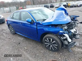 2023 Honda Civic EX z VIN 2HGFE1F72PH302001, wystawiony jako IAAI lot #41963410 z przebiegiem 6 845 mil mil oraz . Historia ofert i sprzedaży dostępna na DreamBid. Obrazek 1.