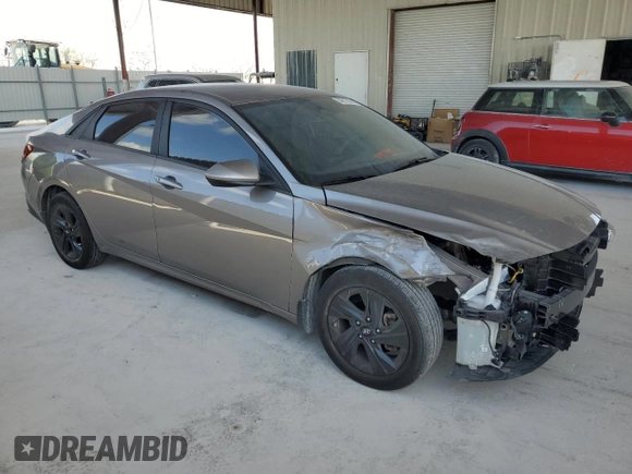 2023 Hyundai Elantra SEL z VIN KMHLM4AG6PU505379, wystawiony jako Copart lot #54817055 z przebiegiem 19 339 mil mil oraz Szkoda całkowita • Salvage title. Historia ofert i sprzedaży dostępna na DreamBid. Obrazek 4.