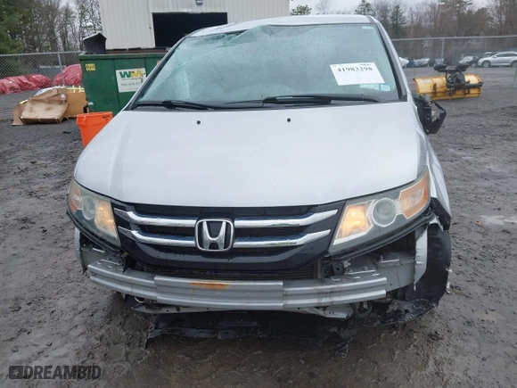 2015 Honda Odyssey LX with VIN 5FNRL5H26FB079654, listed as a IAAI auction lot 41983298 with 88,406 mi miles. Bid and sale history available at carsss.com. Image 17.