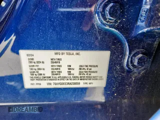 2024 Tesla Model Y Long Range z VIN 7SAYGDEE3RA238059, wystawiony jako Copart lot #61395925 z przebiegiem 14 991 mil mil oraz Szkoda całkowita • Salvage title. Historia ofert i sprzedaży dostępna na DreamBid. Obrazek 12.