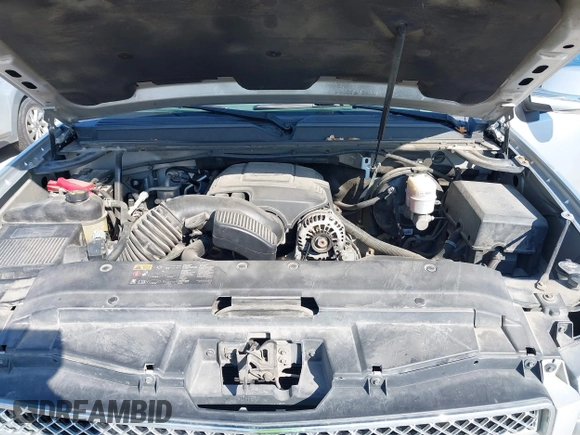 2012 Chevrolet Suburban LT with VIN 1GNSCJE01CR220186, listed as a IAAI auction lot 41476520 with 117,714 mi miles and . Bid and sale history available at DreamBid. Image 10.