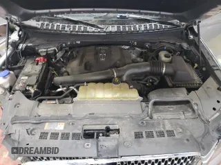 2020 Lincoln Navigator Reserve z VIN 5LMJJ2LT6LEL17168, wystawiony jako Copart lot #46801685 z przebiegiem 40 230 mil mil oraz Nie do naprawy • Non repairable. Historia ofert i sprzedaży dostępna na DreamBid. Obrazek 12.