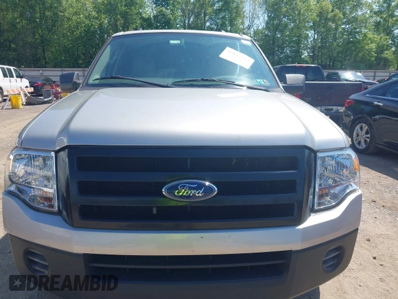 2007 Ford Expedition EL SSV with VIN 1FMFK16587LA78320, listed as a IAAI auction lot 42145004 with 110,785 mi miles. Bid and sale history available at carsss.com. Image 6.