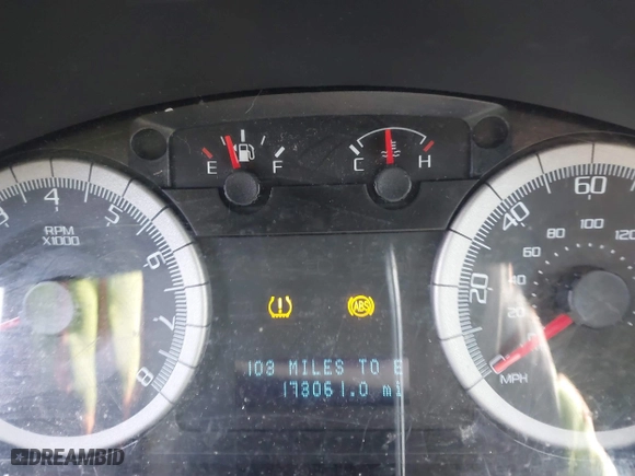 2009 Ford Escape Limited with VIN 1FMCU94G69KB55369, listed as a IAAI auction lot 41879366 with 173,061 mi miles. Bid and sale history available at carsss.com. Image 15.