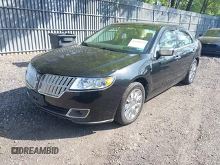 2010 Lincoln MKZ with VIN 3LNHL2JC5AR640474, listed as a IAAI auction lot 42250379 with 163,398 mi miles and . Bid and sale history available at DreamBid. Image 2.
