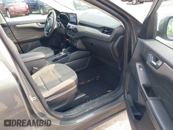 2021 Ford Escape SE с VIN 1FMCU0G62MUA73988, выставлен на аукционе IAAI как лот 42468269 с пробегом 75 827 миль миль и . История ставок и продаж доступна на DreamBid. Изображение 5.